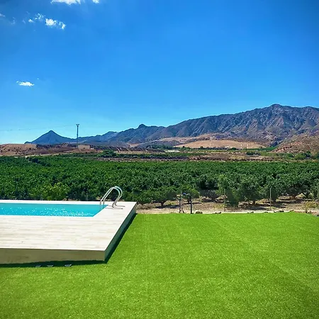 Paraje Natural, 6 Habitaciones, Piscina, 1800m2, Cesped