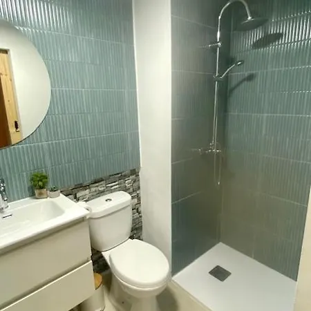 Holiday home Paraje Natural, 6 Habitaciones, Piscina, 1800m2, Cesped