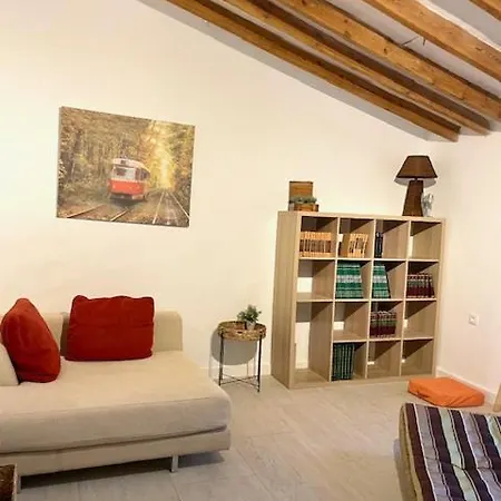 Holiday home Paraje Natural, 6 Habitaciones, Piscina, 1800m2, Cesped *